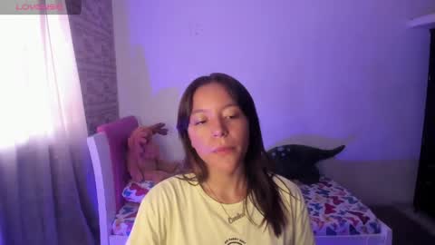 Snapshot of _amelia_johns chatting on April 21, 3:39 pm AMELIA online show from April 21, 3:39 pm
