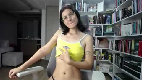_amywhite online show from June 20, 2:36 am