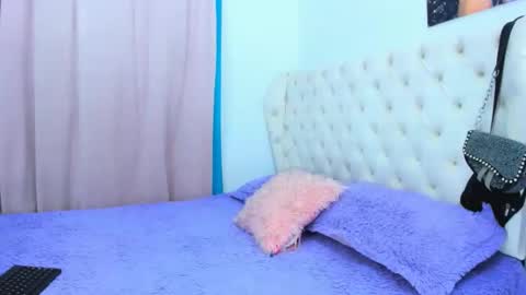 Analia online show from March 1, 3:21 am