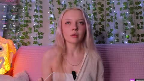 Snapshot of _angeldust_1 chatting on April 29, 2:15 am Emily online show from April 29, 2:15 am