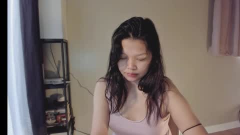 annie . online show from February 13, 3:24 am