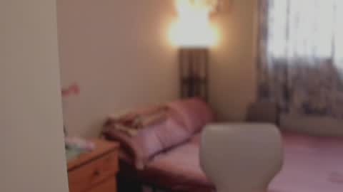 Snapshot of _ann1e_ chatting on May 23, 3:45 am annie . online show from May 23, 3:45 am