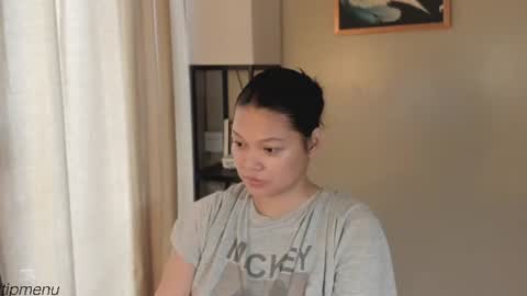 Snapshot of _ann1e_ chatting on July 27, 3:46 am annie . online show from July 27, 3:46 am