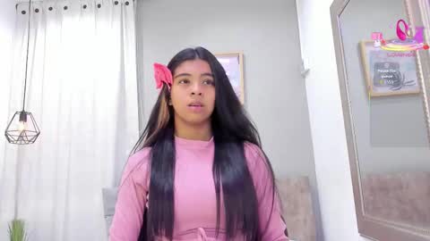 Snapshot of _anna_maria chatting on October 15, 7:25 pm online show from October 15, 7:25 pm