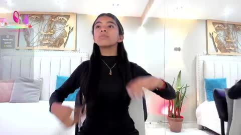 Snapshot of _anna_maria chatting on October 27, 8:24 pm online show from October 27, 8:24 pm