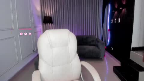 Snapshot of _anna_parker_ chatting on February 11, 7:48 pm Ana online show from February 11, 7:48 pm