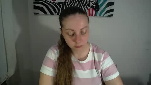 Snapshot of _annabelle_lee chatting on June 9, 6:14 am Anna online show from June 9, 6:14 am