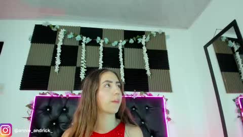 Annie Andrick online show from April 30, 9:59 am
