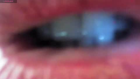 Snapshot of _antomouth_paradise chatting on June 17, 7:26 pm antonia online show from June 17, 7:26 pm