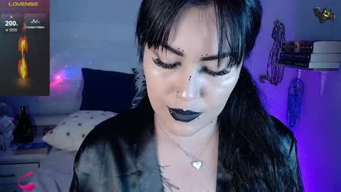 Angie online show from April 22, 2:58 am