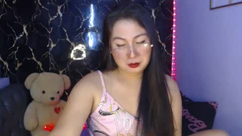 Snapshot of _arah chatting on January 18, 2:48 am arah online show from January 18, 2:48 am