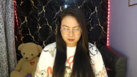 Snapshot of _arah chatting on February 3, 9:47 am arah online show from February 3, 9:47 am