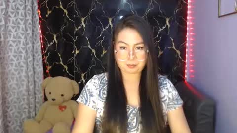 Snapshot of _arah chatting on February 7, 8:40 am arah online show from February 7, 8:40 am