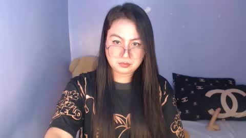 Snapshot of _arah chatting on February 21, 1:34 pm arah online show from February 21, 1:34 pm