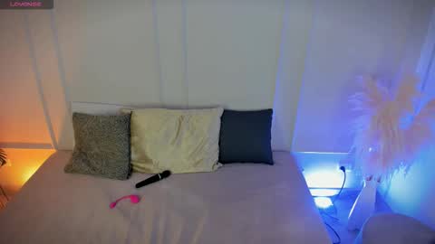 _arianasweet online show from February 22, 7:45 pm