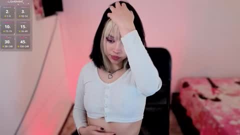 Snapshot of _ariiaa_ chatting on November 30, 3:10 am Aria online show from November 30, 3:10 am