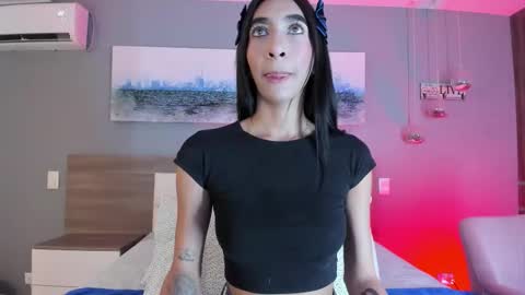 Ashly online show from October 29, 7:59 pm