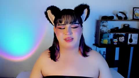 independent model atalaya online show from February 23, 11:33 am