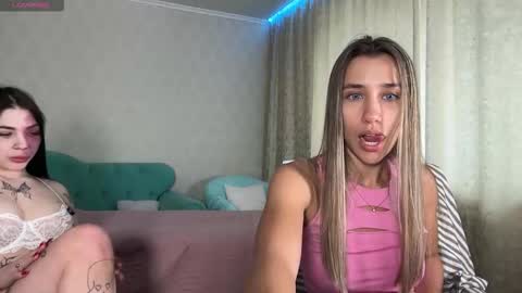 _aura_18 online show from February 17, 7:16 am