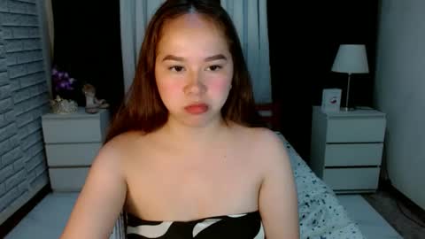 yesha3 online show from December 26, 12:49 pm