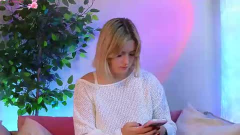 Snapshot of _b00bss_ chatting on June 21, 3:42 am Jess online show from June 21, 3:42 am