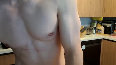 Snapshot of _b_h_c_ chatting on February 4, 7:20 pm _b_h_c_ online show from February 4, 7:20 pm