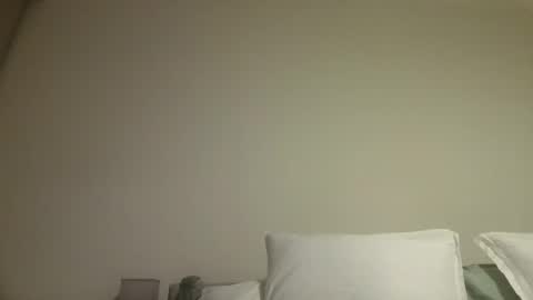 Snapshot of _b_h_c_ chatting on July 6, 6:54 am _b_h_c_ online show from July 6, 6:54 am
