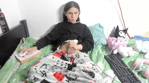 Snapshot of _baby_vi chatting on November 10, 11:59 pm _baby_vi online show from November 10, 11:59 pm