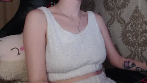 Cassie online show from December 9, 1:34 pm