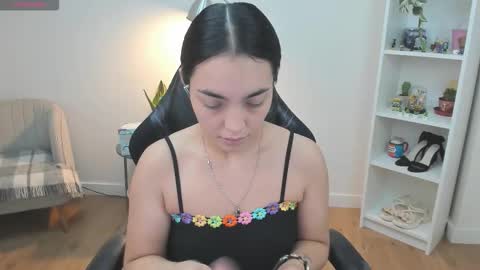 Bella Evans online show from March 9, 6:06 am