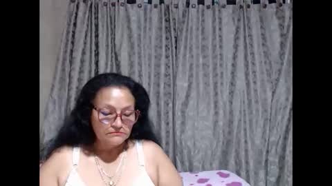 _bellanocturna online show from May 6, 3:57 am