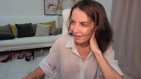 Snapshot of _beylly chatting on September 11, 4:18 pm Beylly online show from September 11, 4:18 pm