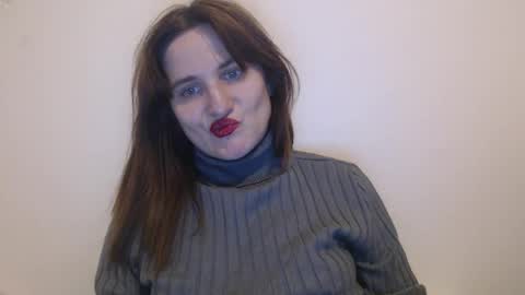 Snapshot of _biscotti_ chatting on February 17, 7:53 pm _biscotti_ online show from February 17, 7:53 pm