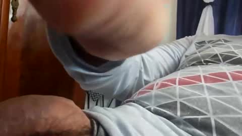 Snapshot of _black_horse_1 chatting on November 1, 2:24 am _black_horse_1 online show from November 1, 2:24 am