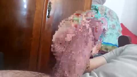 Snapshot of _black_horse_1 chatting on December 15, 6:34 pm _black_horse_1 online show from December 15, 6:34 pm