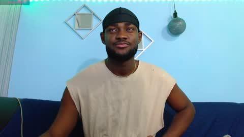 Snapshot of _black_stallion chatting on May 16, 3:36 am Andrew online show from May 16, 3:36 am