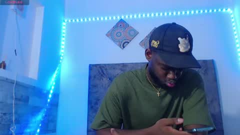 Snapshot of _black_stallion chatting on June 21, 2:58 am Andrew online show from June 21, 2:58 am