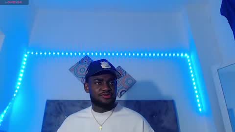 Snapshot of _black_stallion chatting on June 22, 4:09 am Andrew online show from June 22, 4:09 am