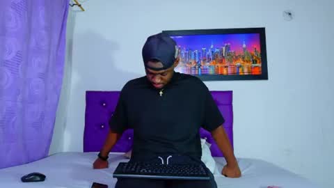 Snapshot of _black_stallion chatting on July 1, 11:34 am Andrew online show from July 1, 11:34 am