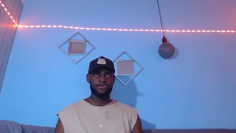 Snapshot of _black_stallion chatting on July 7, 3:20 am Andrew online show from July 7, 3:20 am