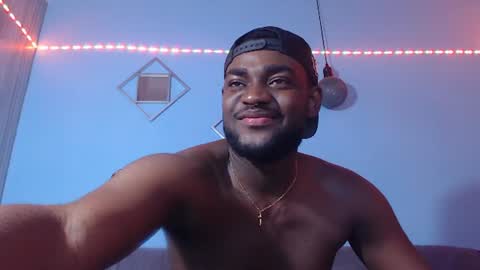 Snapshot of _black_stallion chatting on July 7, 6:47 am Andrew online show from July 7, 6:47 am