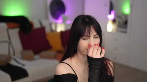 Snapshot of _blackbee_ chatting on October 11, 11:31 am Lili online show from October 11, 11:31 am