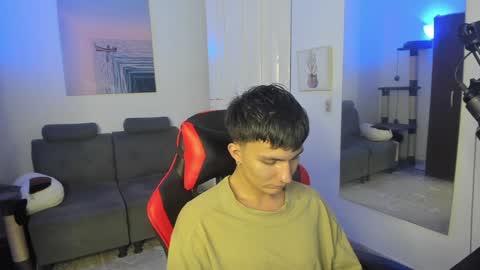 Snapshot of _blakee chatting on January 14, 6:24 am B L A K E online show from January 14, 6:24 am