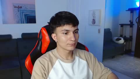 Snapshot of _blakee chatting on February 23, 5:34 am B L A K E online show from February 23, 5:34 am