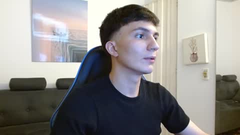 Snapshot of _blakee chatting on March 21, 11:41 pm B L A K E online show from March 21, 11:41 pm