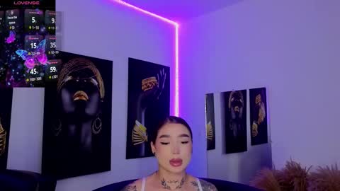 Brenna online show from December 19, 10:28 pm