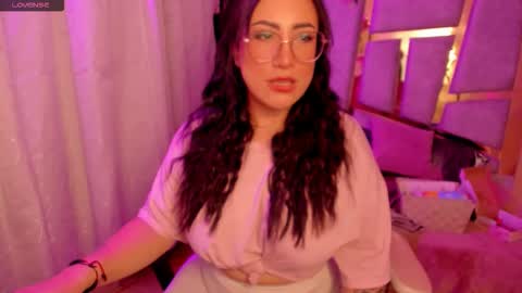 Snapshot of _briigite chatting on November 25, 10:04 am Angie Independent model online show from November 25, 10:04 am