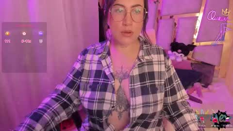 Snapshot of _briigite chatting on February 4, 8:42 am Angie Independent model online show from February 4, 8:42 am