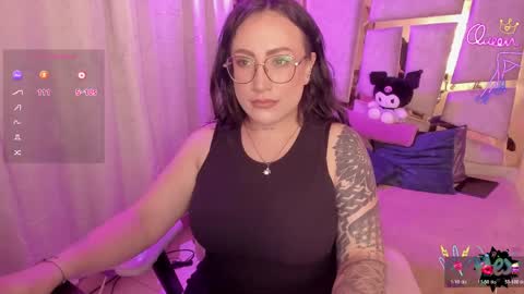 Snapshot of _briigite chatting on April 4, 8:12 am Angie Independent model online show from April 4, 8:12 am