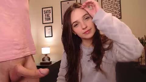 Snapshot of _candygirl20 chatting on December 18, 12:22 pm candygirl online show from December 18, 12:22 pm